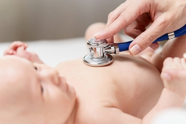 Yeni doğan bebeklerde kan şekeri düşüklüğü neden olur